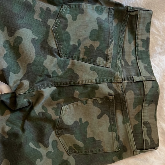 Gap high waisted true skinny ankle camo jeans size 29/8r - Picture 5 of 5